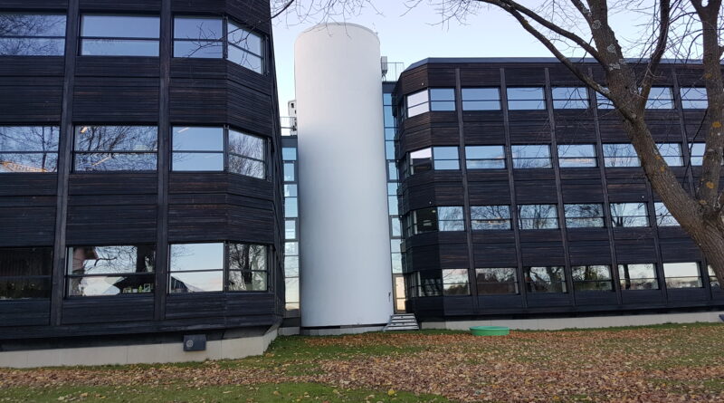 Power House Kjørbo, a renovated office building near Oslo designed by Snøhetta, is a Futurebuilt project with BREEAM Excellent ratin.