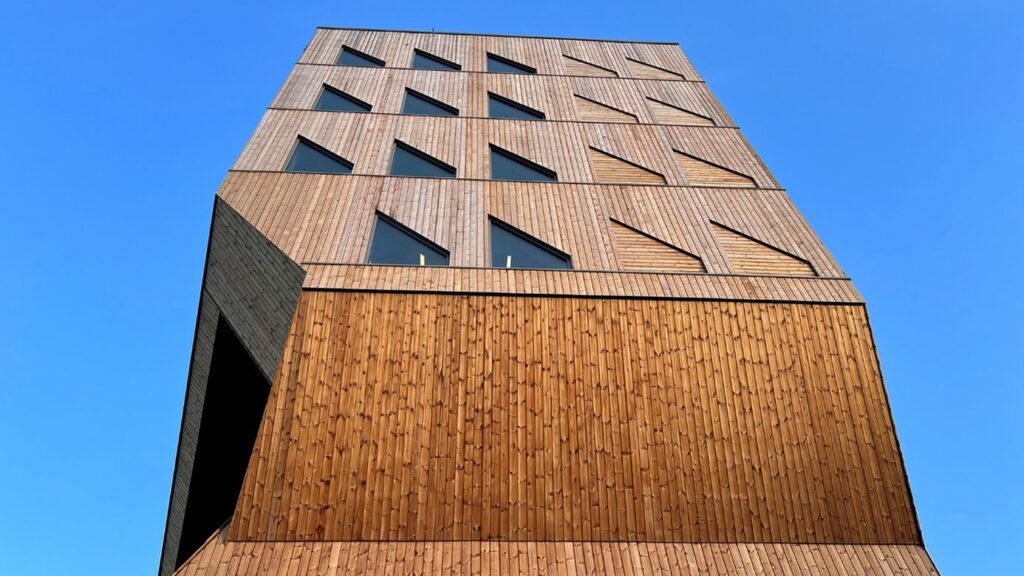 BIR Nygårdstangen i Bergen er BREEAM-NOR Excellent sertifisert og Glasopor lettfyllingsmateriale til grunn har ISO14001 sertiisering som bidro til å oppnå strenge miljøkrav.