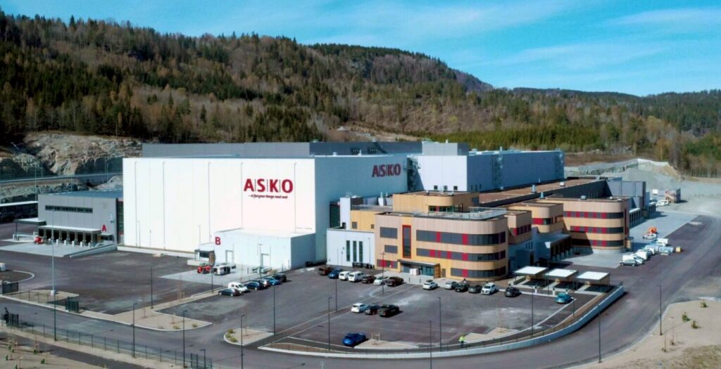 Asko Oslofjord logistikkbygg er Breeam-NOR Outstanding sertifisert og vant jordvernprisen i 2021. Arkitekthuset Drammen.